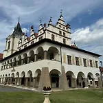 Pri Hradbach *